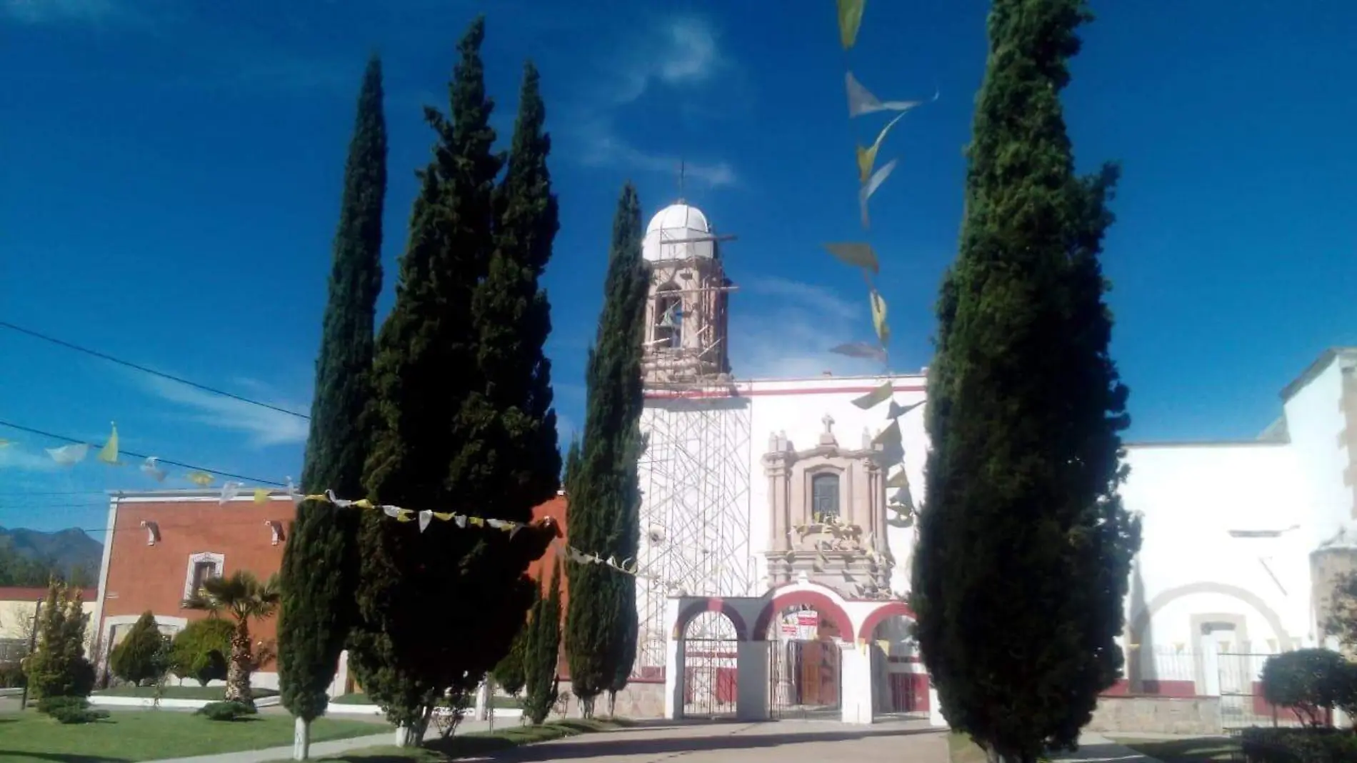 La torre del antiguo templo